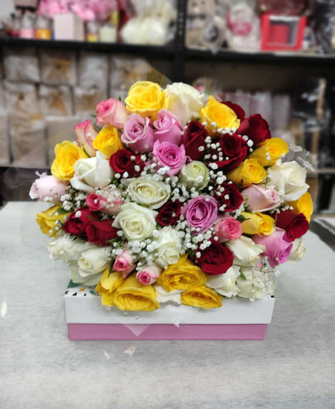 50 Mixed Roses Bunch